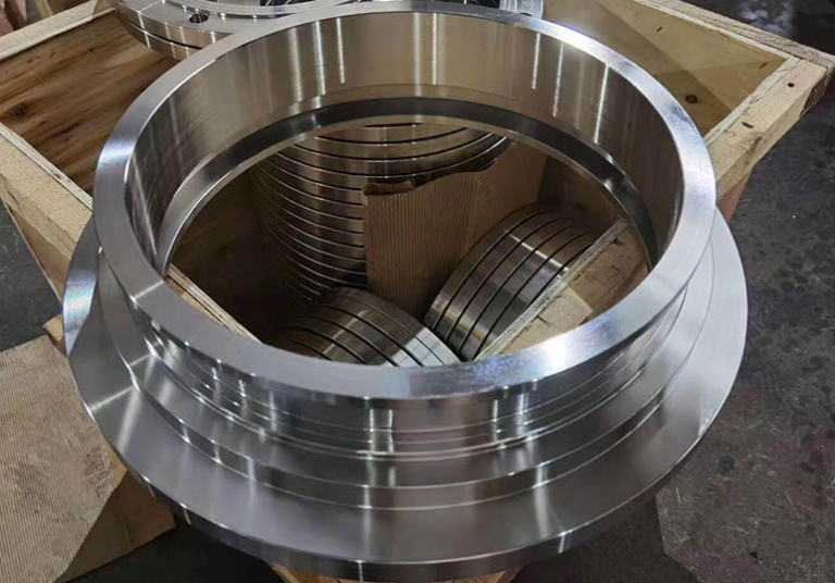 Flange vs Cast Flange What Are The Key Differences?